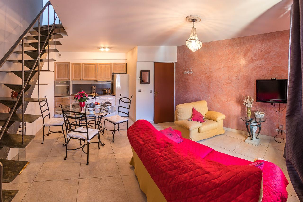 Le Rendez Vous De Vauban Gites & Spa Mont-Dauphin Εξωτερικό φωτογραφία
