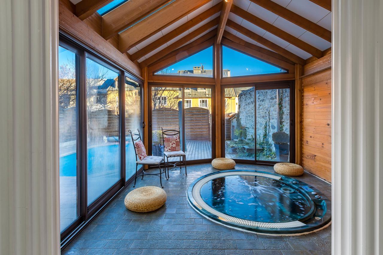 Le Rendez Vous De Vauban Gites & Spa Mont-Dauphin Εξωτερικό φωτογραφία